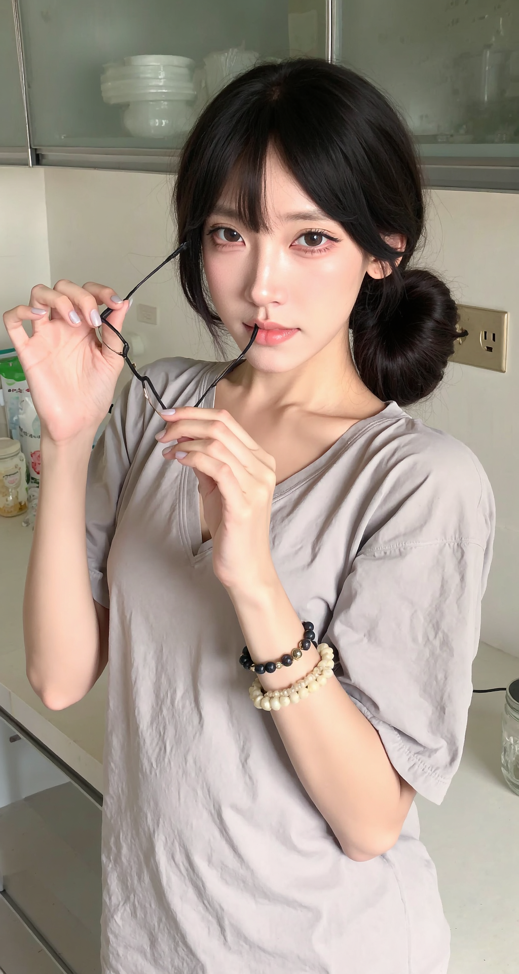 居家厨房里的清新日常人像