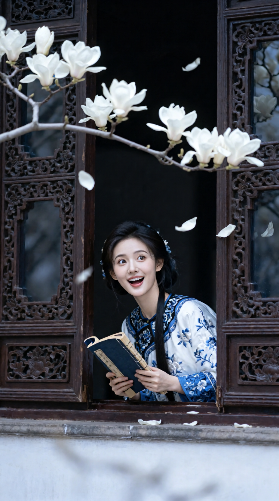 窗前读书的古风女子与白玉兰