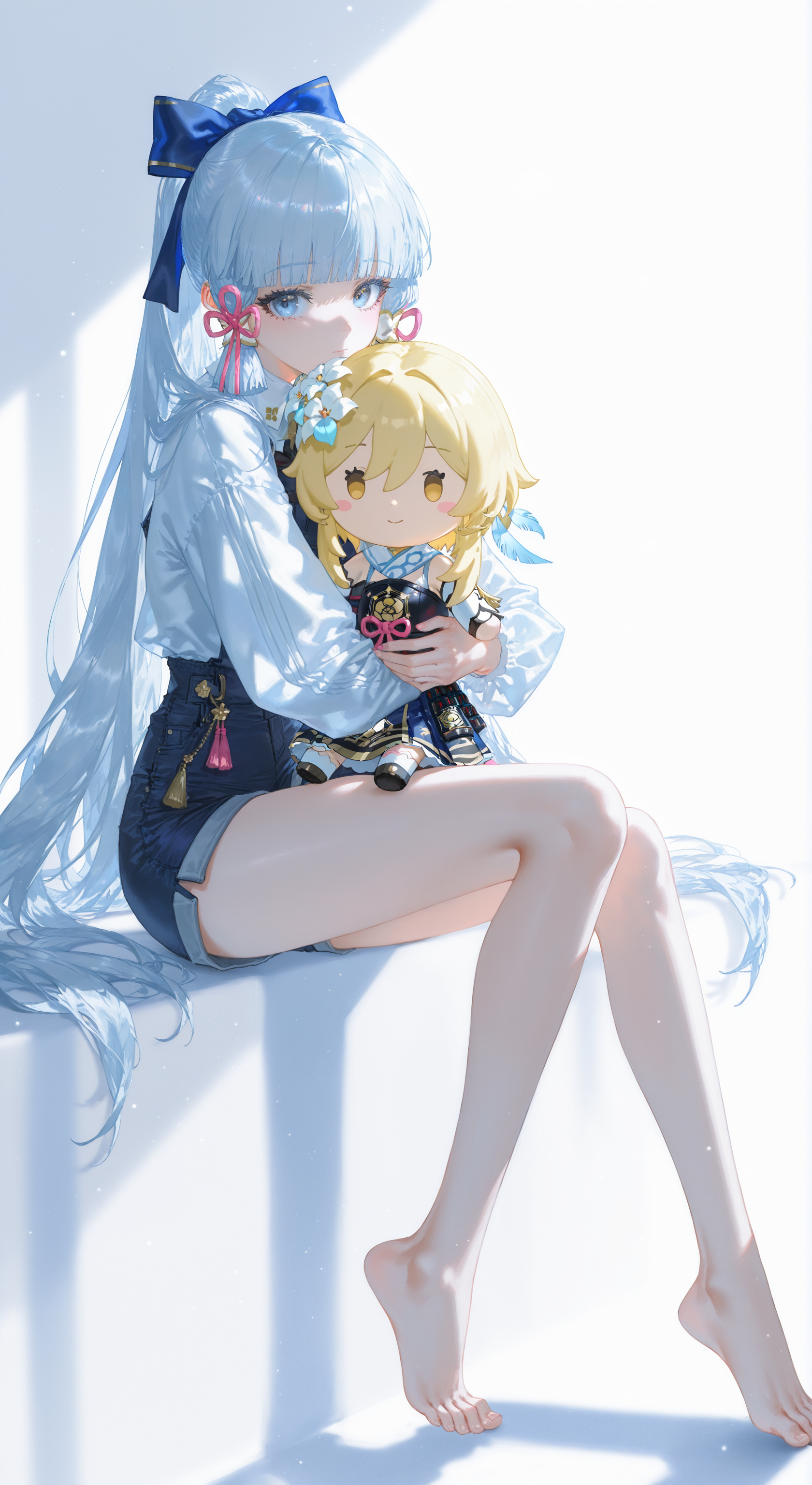 蓝发少女拥抱可爱玩偶的治愈系插画